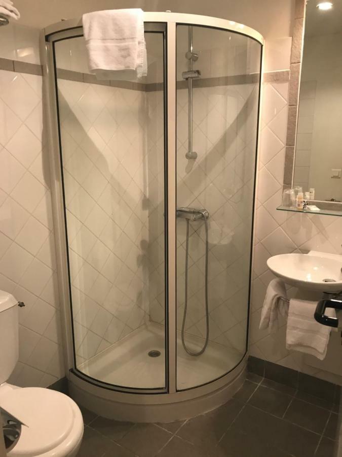 克朗乐维厄洛吉酒店 Clam 外观 照片